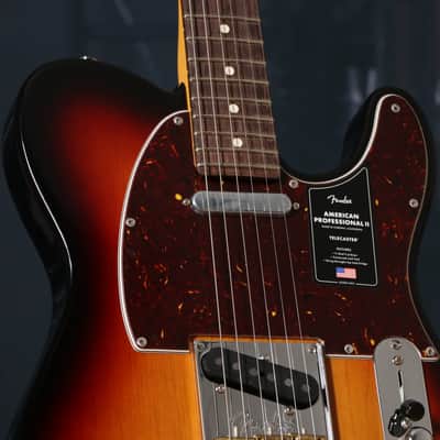Fender American Professional II Telecaster Rosewood Fingerboard 3-Color Sunburst (serial- 0918) image 5