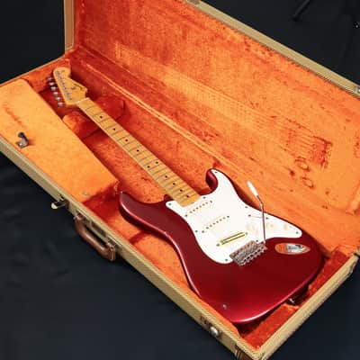 Fender USA Vintage Hot Rod '57 Stratocaster Maple Fingerboard Candy Apple Red [V174159] (04/29) image 3