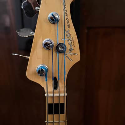 Fender FSR Deluxe Precision PJ Bass + Fender Hardshell Locking Case, Strings, and Accessories image 5