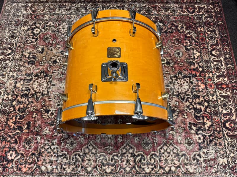 20" x 16" Yamaha Maple Custom MBD1020 Bassdrum Vintage Natural image 1