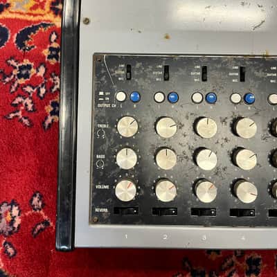 Yamaha EM 90 6 channel Powered/Line mixer with spring reverb and drum machine 1970s image 2