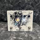 KMA Audio Machines Tyler The Frequency Splitter (RARE WHITE)