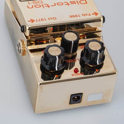 BOSS Distortion DS-1  GOLD 1998 + Showroom DISPLAY! Extremely RARE image 18