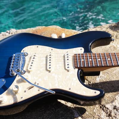 G&L Legacy Tribute 2010 Blue Burst image 11
