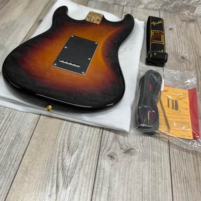 Fender Stevie Ray Vaughan USA Stratocaster Loaded Body 3-Color Sunburst SRV image 6