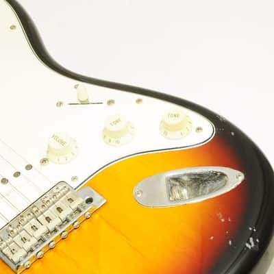 Fender JAPAN STRATOCASTER electric guitar Ref No.5522 image 5