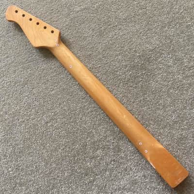 Harley Benton Guitar Strat Style Maple Wood Neck, 22 Frets Fingerboard image 6