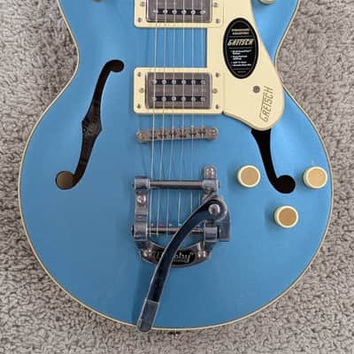 Mint Gretsch G2655T Streamliner Center Block Jr. Double-Cut with Bigsby, Arctic Blue image 8