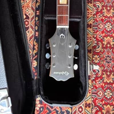Epiphone EA-250 with Trapeze Tailpiece 1972 - 1974 - Cherry image 4