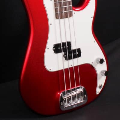 G&L LB-100 Bass USA Candy Apple Red Metallic image 2