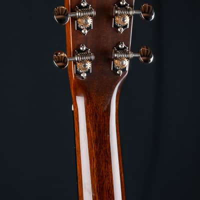 Martin D-18 Custom Authentic 1937 Inspired Adirondack Spruce VTS and Premium Mahogany Sunburst with Pickup Used (2021) image 23