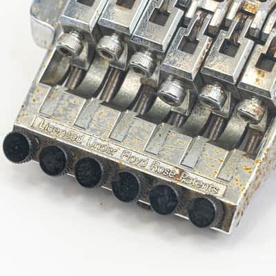 Ibanez Edge Original Locking Tremolo Bridge – Right-Handed – Chrome image 2