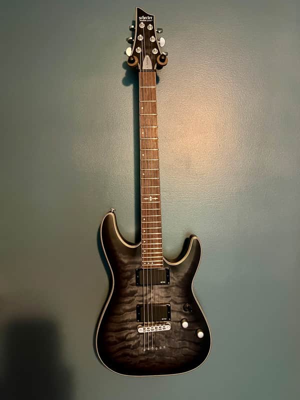 Schecter C-1 Platinum w/ Road Runner hardshell case image 1