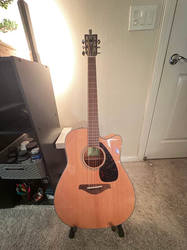 Yamaha Fgx800c