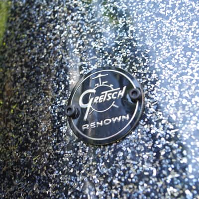 Gretsch Renown Blue metal sparkle Maple black silver blue Drum set kit 22 bass 16 12 tom 3 piece image 3