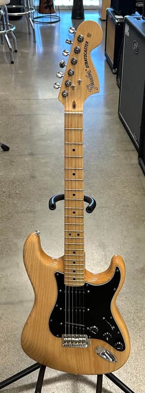 Fender American Performer Ash Stratocaster 2017 - 2019 - Natural image 1