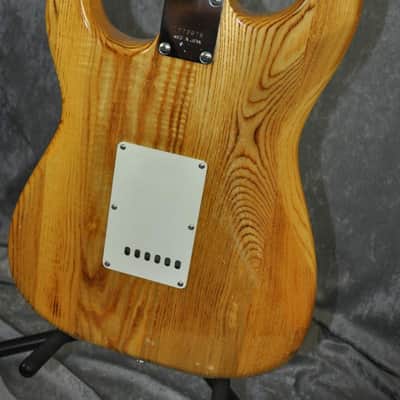 Ibanez Stratocaster Silver Serie. model 2655ZB 1977 - Natural image 6