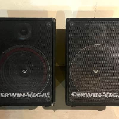 Cerwin-Vega G-15 1997 - Black carpet image 4