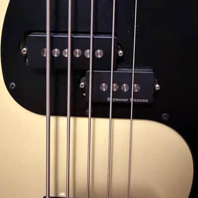 Schecter P-5 2022 - Present - Ivory image 6