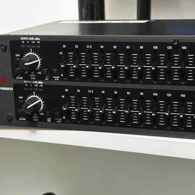 dbx 231 Dual Channel 31-Band EQ 2000s - Gray image 2