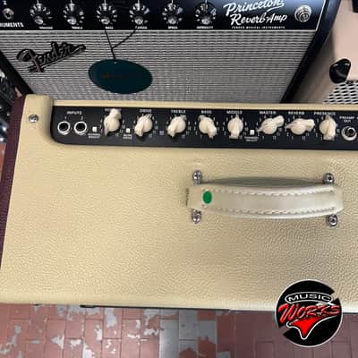 Fender Hot Rod Deluxe Iii Limited Edition Wine Red Vanilla White image 8