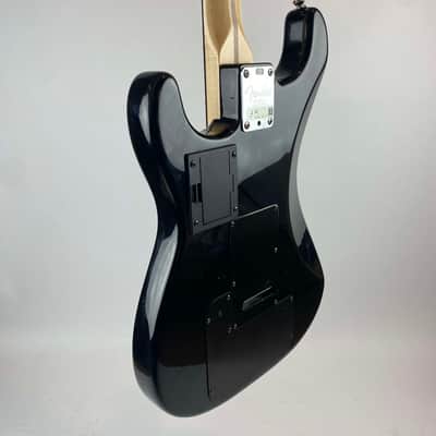 Fender VG Strat USA . - Sunburst with Rosewood neck.& Fender hardshell case image 6