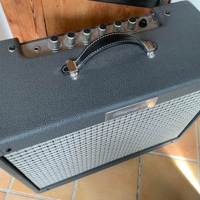 Stingray Amp by Rerun Custom Made for Nick Page Les Page Guitar image 4