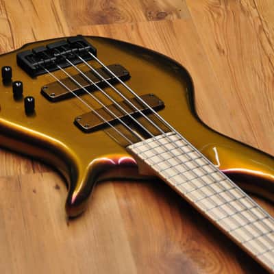 F Bass BN 5 - Colour Shift image 14