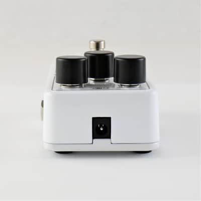ELECTRO HARMONIX NANO BIG MUFF image 8