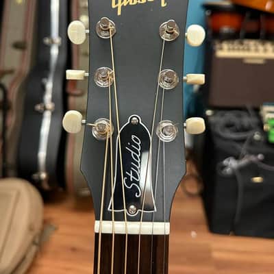 Gibson J-45 Studio Rosewood 2025 - Present - Gloss Rosewood Burst, Upgraded with Hard Case image 3