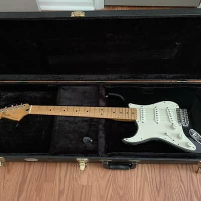 Fender Stratocaster 2009 - Black image 13