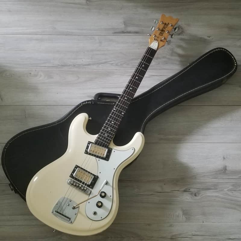 Univox Hi-Flier Phase 3 w/original case 1976 White | Reverb Canada