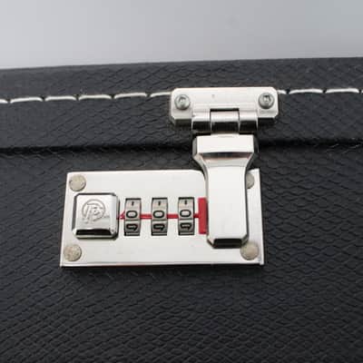 Gibson Flying V Case Black Gray image 7