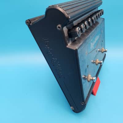 Hughes & Kettner Tubeman MKII 3-Channel Guitar Effect Pedal Recording Station image 8