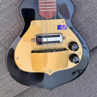 Rickenbacker Mandolin Model 5002 V58 Jet Glo Black rare electric cavaquinho image 12