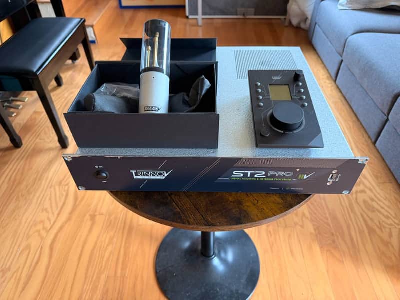 Trinnov ST2 PRO & 3D Mic & La Remote Controller! 2020 - Black image 1