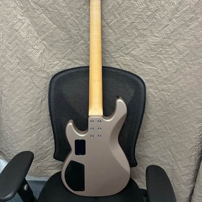 G&L M-2500 Ash Body, Ebony Fretboard, Quartersawn Neck image 3