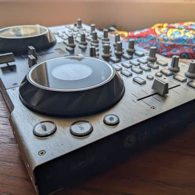 Hercules DJ console 4-MX - Chrome image 8