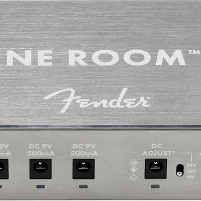 Fender LVL 8 Engine Room Pedal Power Supply image 4