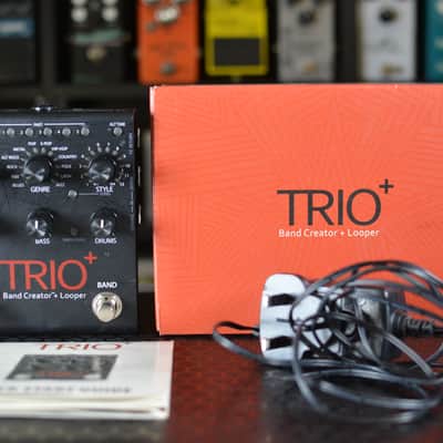 DigiTech TRIO Plus Band Creator + Looper with FS3X 3-Button Footswitch 2010s - Grey image 2