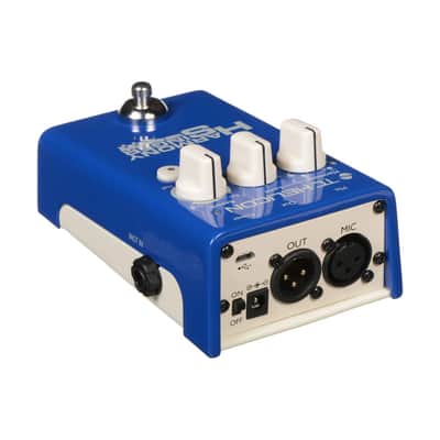 TC Helicon Helicon Harmony Singer 2 Battery-Powered Vocal Effects Stompbox with Guitar-Controlled Harmony, Reverb and Tone image 5