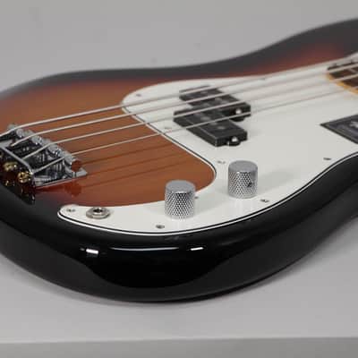2022 Fender Player Series Precision Bass Sunburst Finish image 6