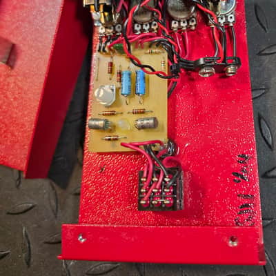 Fulltone '69 V1 Fuzz NKT275 2004 Big Box image 10