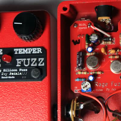 Rage Fuzz *Bass Fuzz Edition* by Ivy Pedals - 2026 image 4