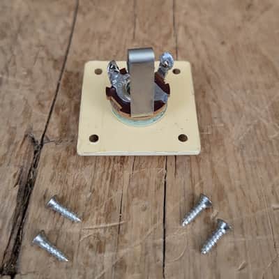 Gibson Les Paul Burst 1958 1959 1960 Output Jack Plate, Jack, Washer, Nut, Screws image 3