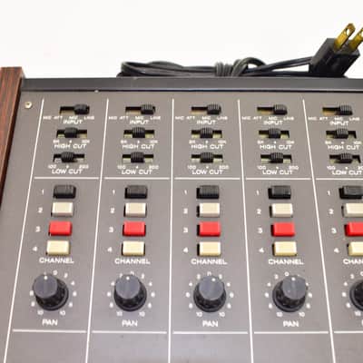 Vintage TEAC Model 2 Audio Mixer imagen 4