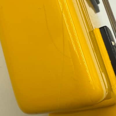 Spirit by Steinberger Headless Bass w/ Bag- Yellow image 11
