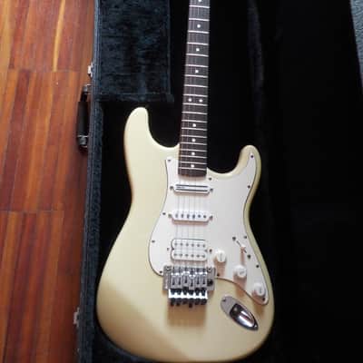 Fender Stratocaster Richie Sambora Signature 1995 image 5