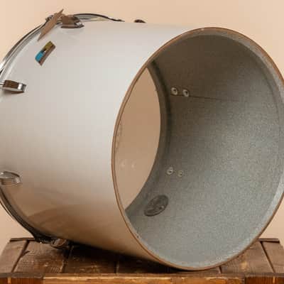 1970s Ludwig Concert Tom in White Cortex - 14 x 16 image 6
