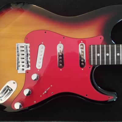 ~Cashified~ Indio Strat-Style w/Deluxe Gig-Bag image 1